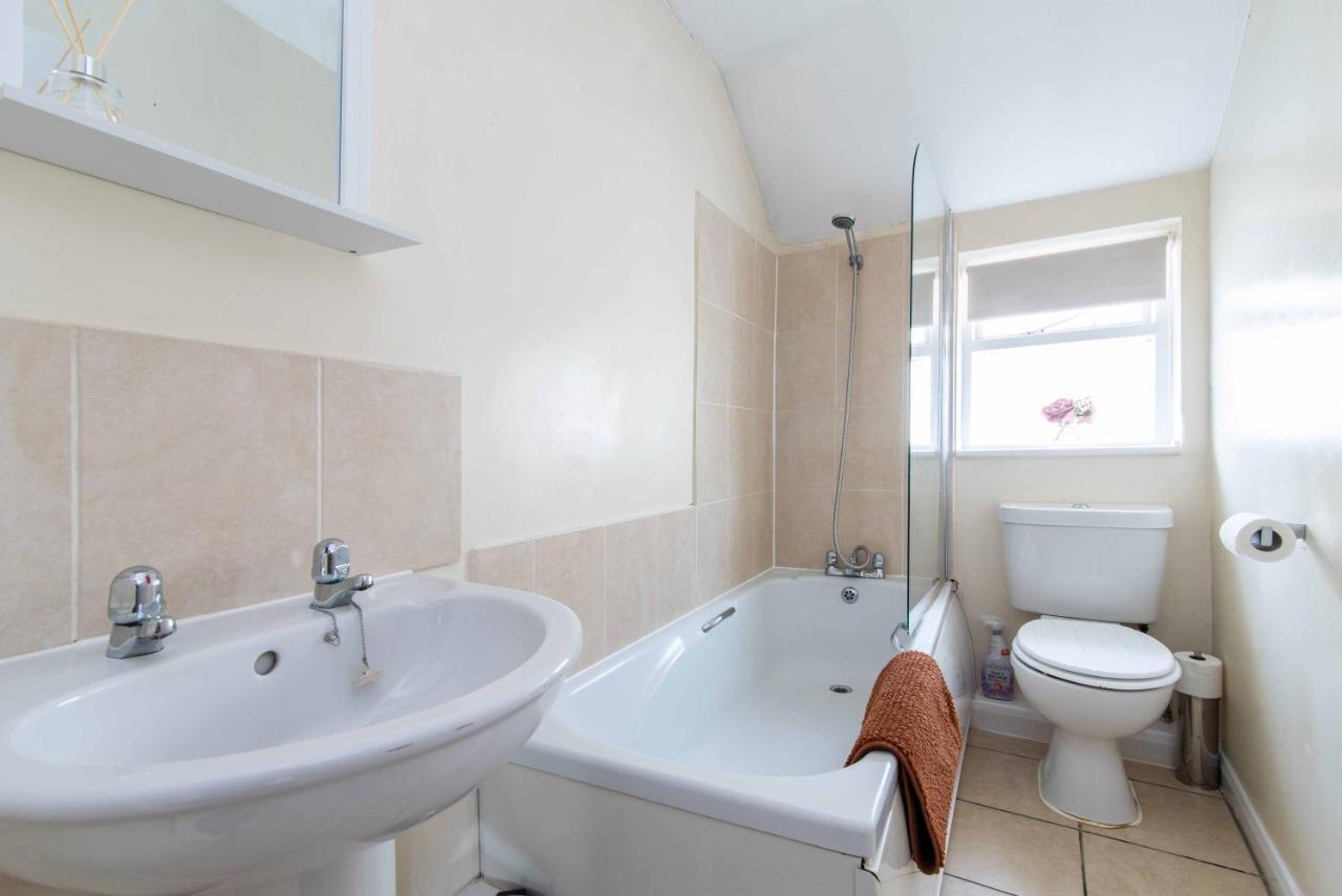 Characterful 2 Bedroom Apartment - Central Location Castle Donington Eksteriør bilde