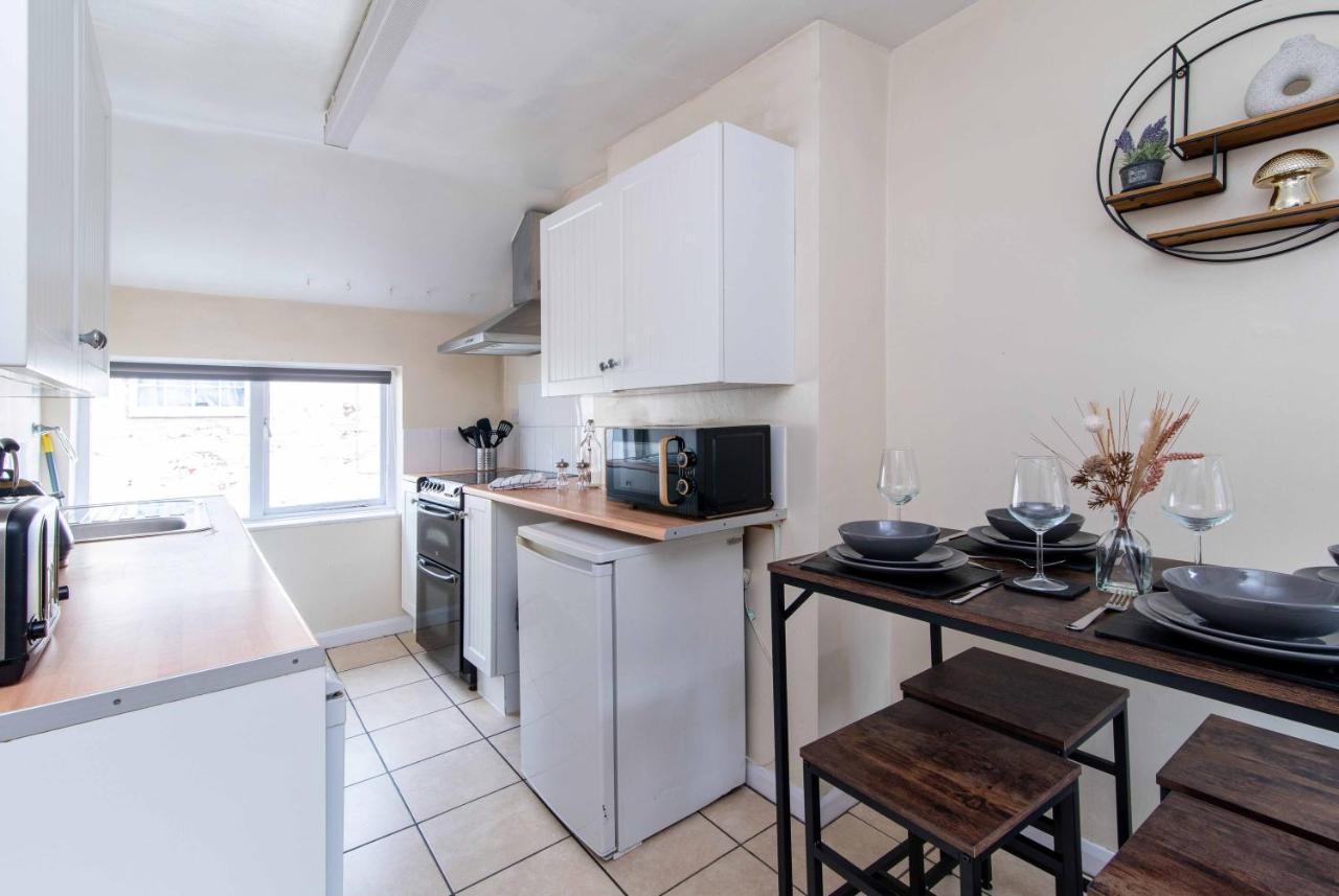 Characterful 2 Bedroom Apartment - Central Location Castle Donington Eksteriør bilde